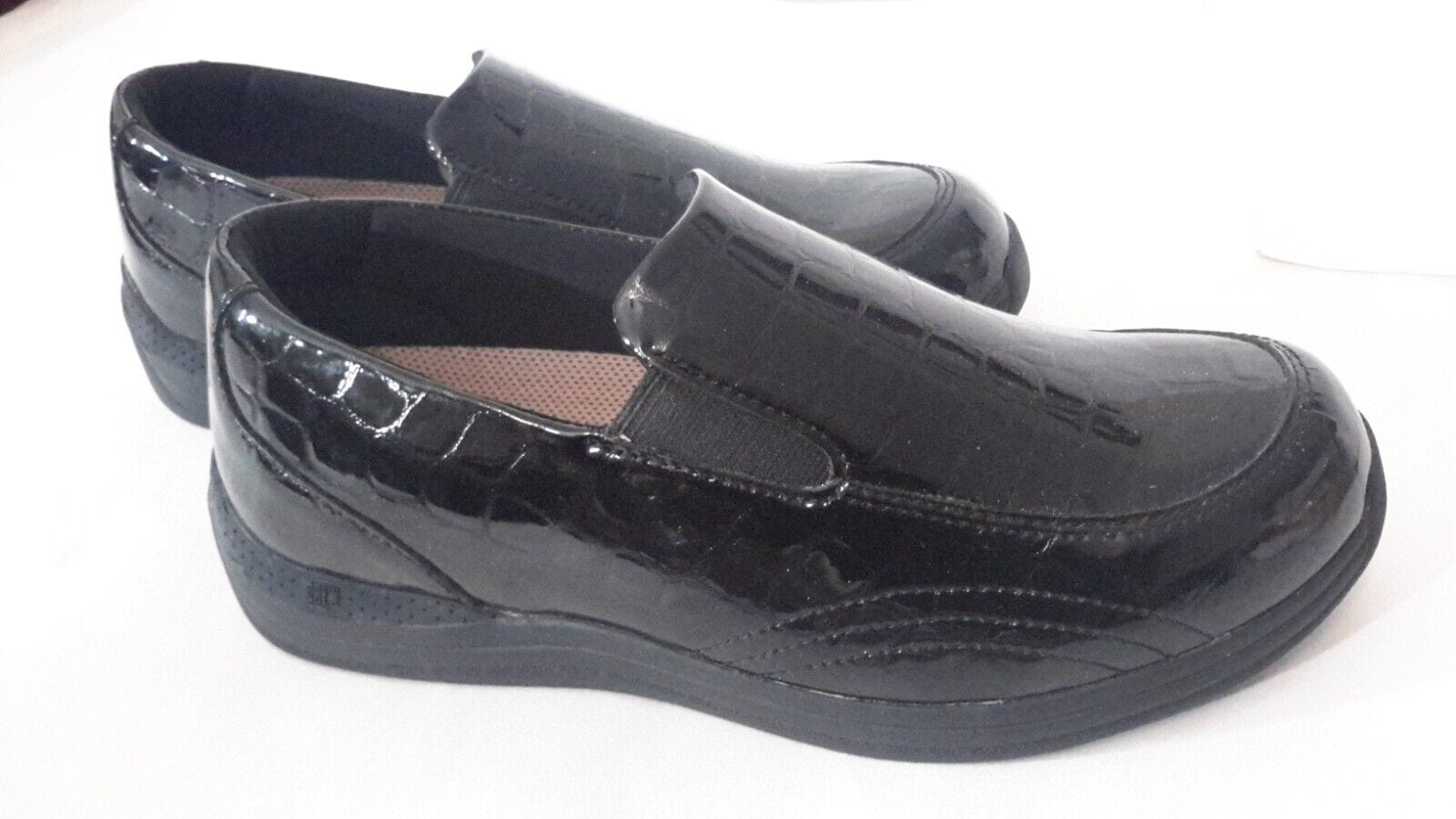 Drew Clothing, Shoes & Accessories:Women:Women's Shoes:Comfort Shoes DREW Womens Slip-on Black Patent Embossed Leather Loafers ~ size 7WW ~ New