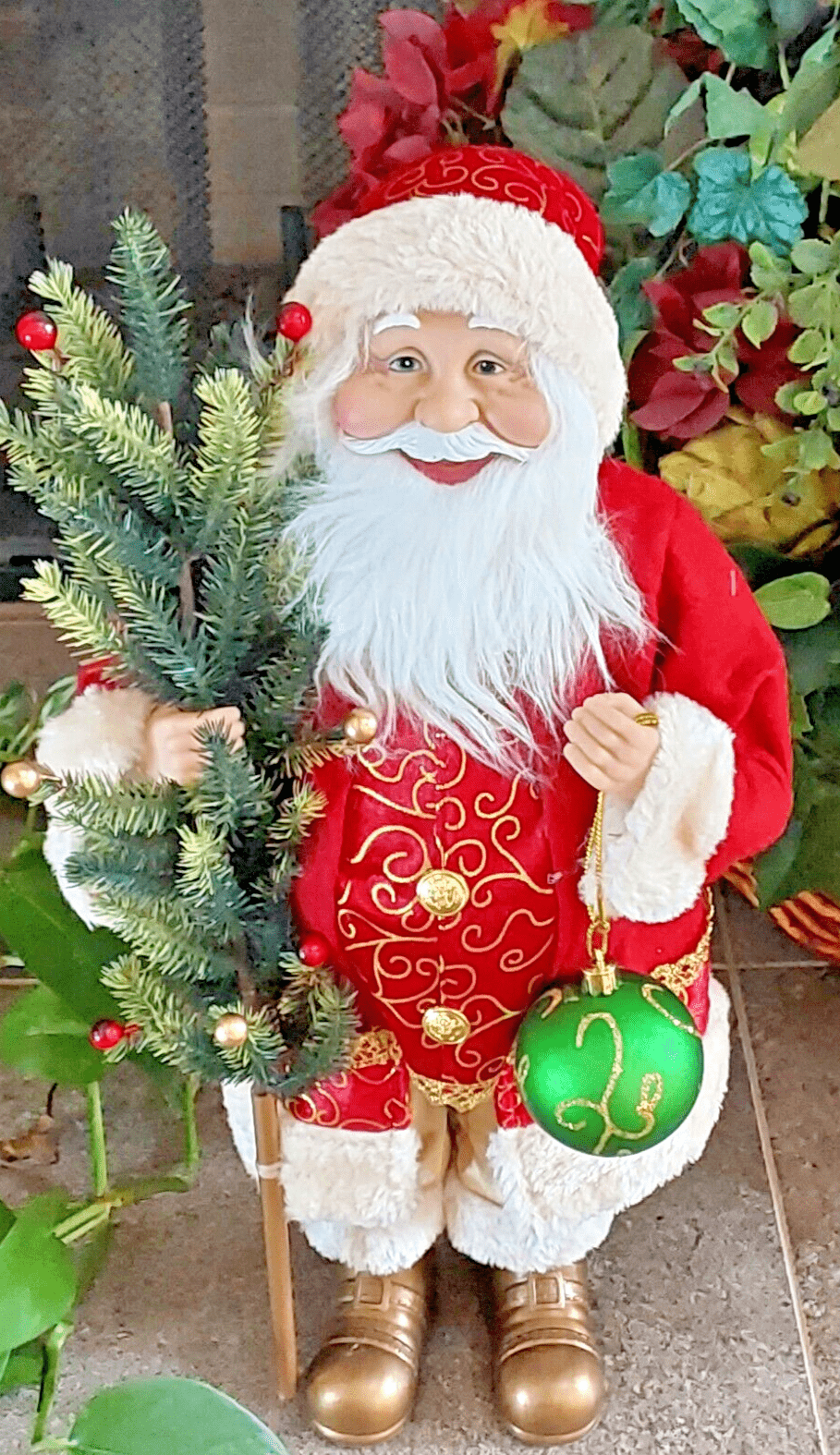 Holiday Time Collectibles:Holiday & Seasonal:Figurines Holiday Time Christmas Decor ~ 18-inch Standing Santa with Tree & Ornament ~ New