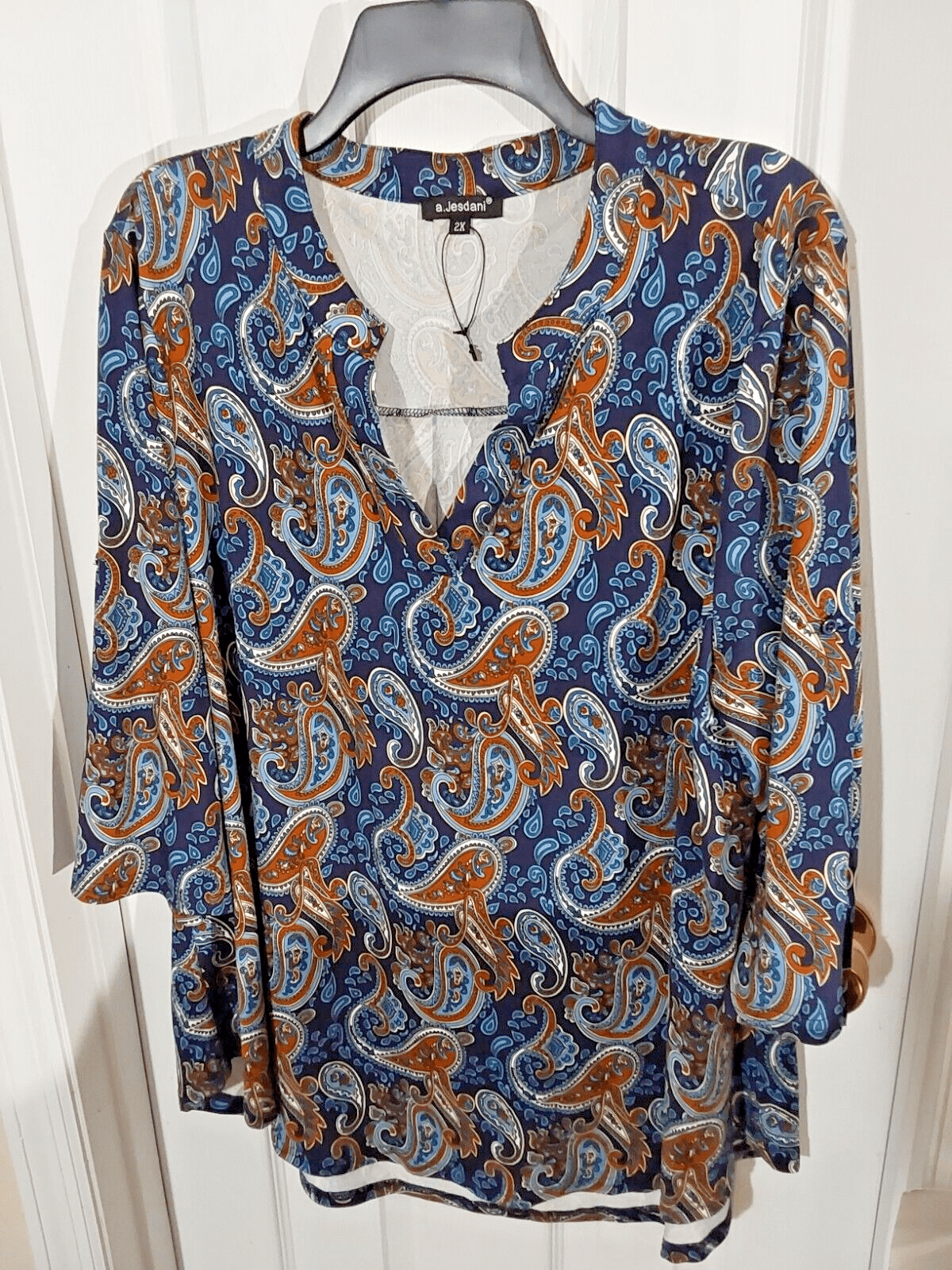 A. Jesdani Clothing, Shoes & Accessories:Women:Women's Clothing:Tops A. Jesdani Blue Brown Paisley Print 3/4  Sleeve Henley Style Knit Top Womens 2X